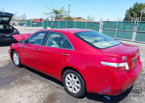 2007 Toyota Camry Hybrid z USA, uszkodzony, nr VIN JTNBB46K873036106